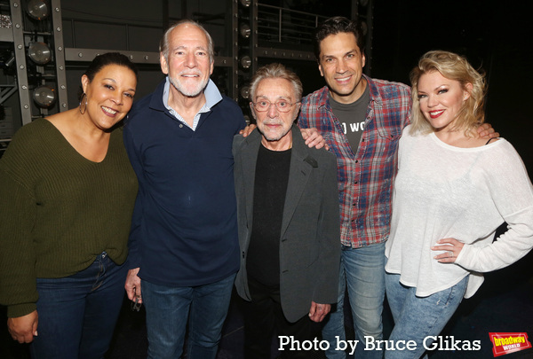 Linda Powell, Mark Jacoby, Frankie Valli, Will Swenson and Robyn Hurder Photo
