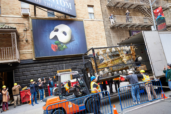 Photos/Video: Iconic PHANTOM Chandelier Exits Broadway's Majestic Theatre Image