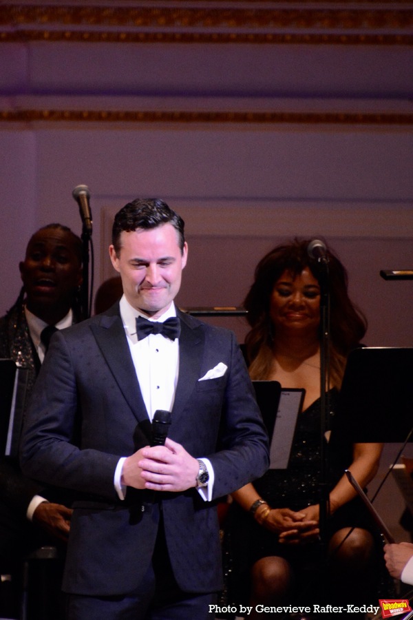 Photos: Inside The 2023 New York Pops Gala  Honoring Barry Manilow Image