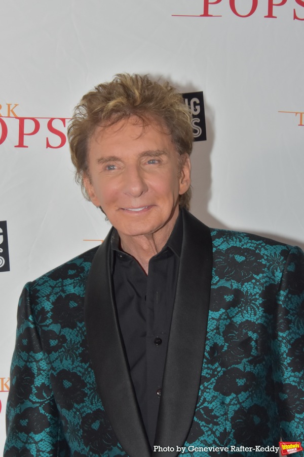 Photos: On the Red Carpet at the 2023 New York Pops Gala Image