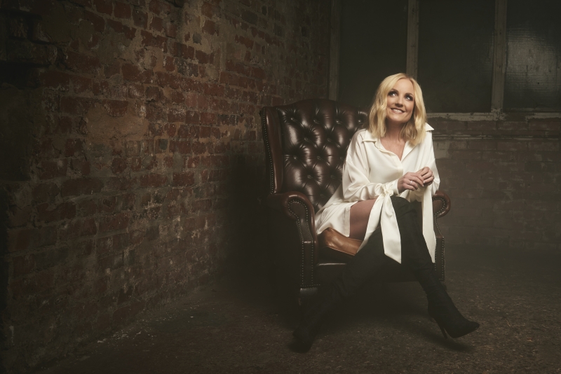 Guest Blog: 'There's Nothing to Hide Behind': West End Star Kerry Ellis on Her Upcoming Tour and New Album KINGS & QUEENS 