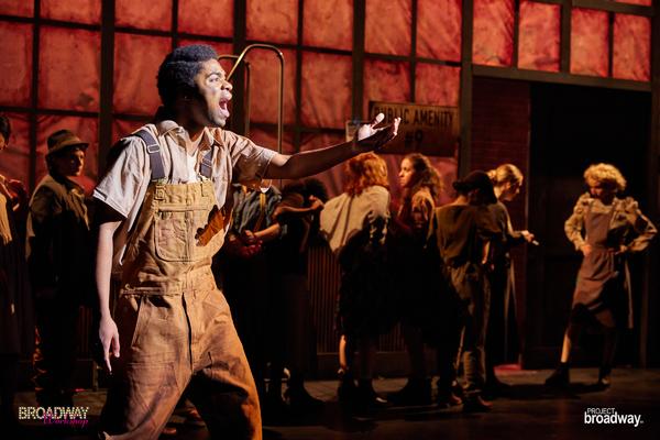 Photos: First Look At URINETOWN At Theater 555 Image