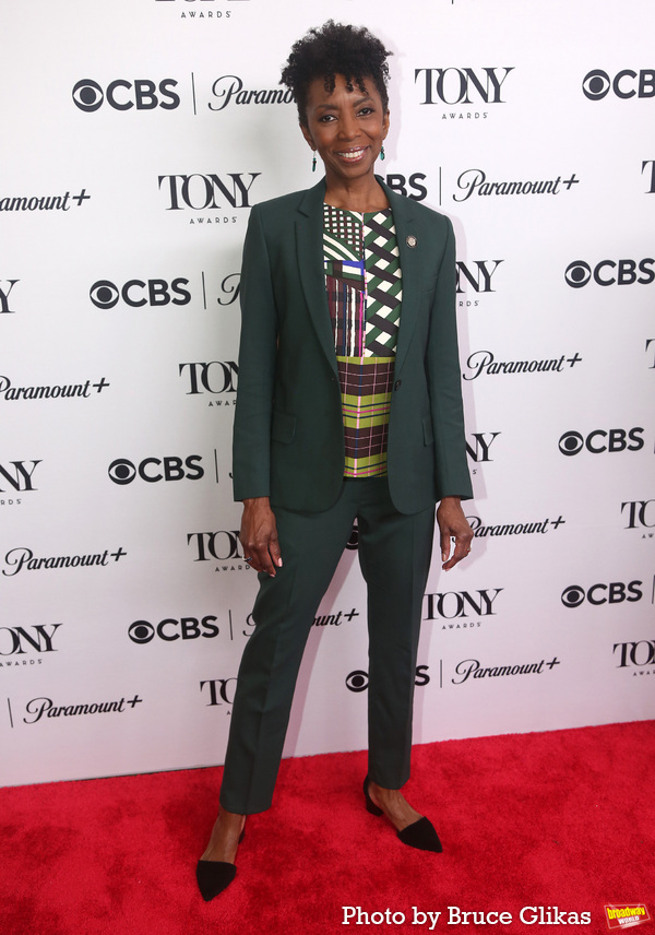 Photos: The 2023 Tony Award Nominees Meet the Press! Image