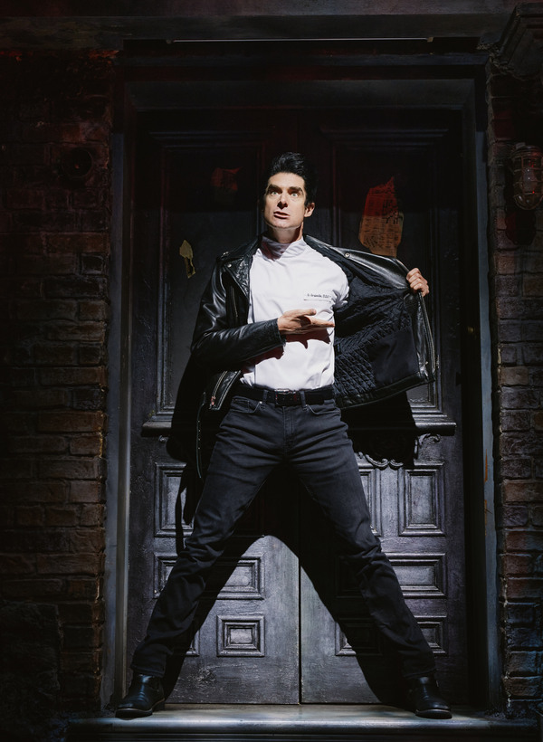 Photos: First Look at Joy Woods and Drew Gehling in LITTLE SHOP OF HORRORS Image