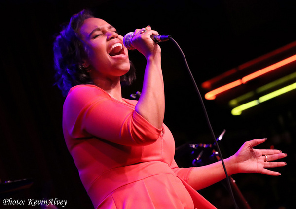 Photos: WICKED Star Brittney Johnson Debuts Her Nightclub Act At Birdland Jazz Image