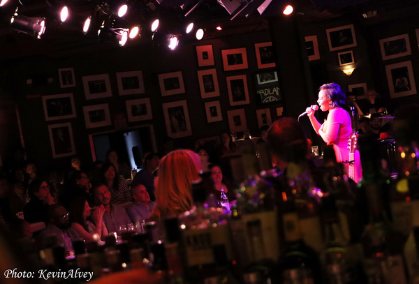 Photos: WICKED Star Brittney Johnson Debuts Her Nightclub Act At Birdland Jazz Image