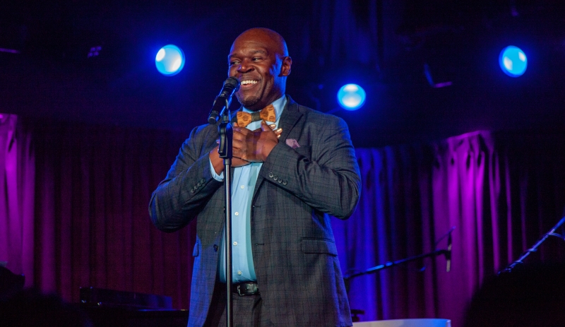 Review: Jayson Kerr INDECISIVELY YOURS Delights Devoted Audience at The Green Room 42 Image