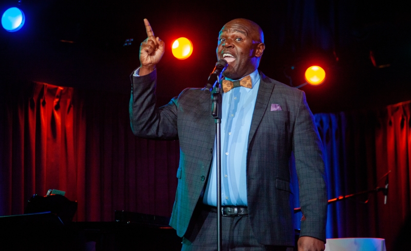 Review: Jayson Kerr INDECISIVELY YOURS Delights Devoted Audience at The Green Room 42 Image