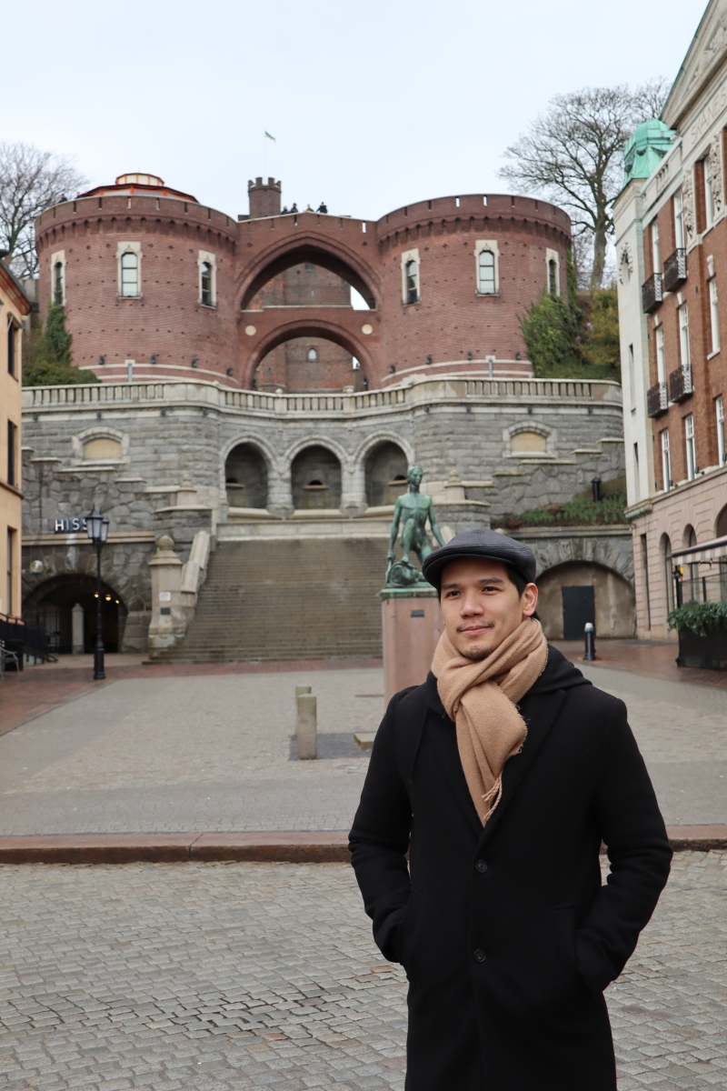 Gerald Santos Wraps Up Work on MISS SAIGON Denmark Image
