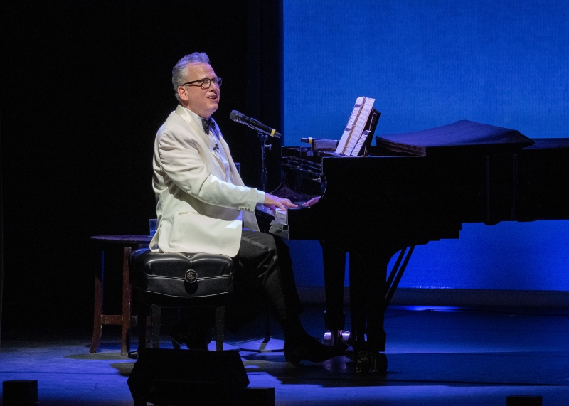 Photos: JUDY ON TV! at 92NY In A Richard Termine Photo Flash Image
