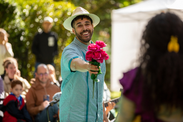 Photos: First Look at Mobile Unit's THE COMEDY OF ERRORS Image