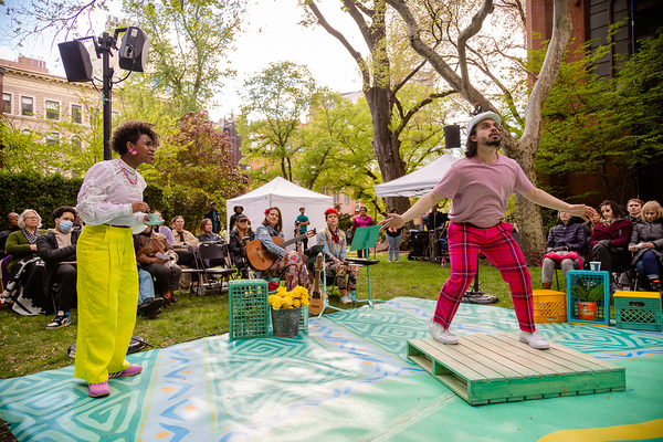 Photos: First Look at Mobile Unit's THE COMEDY OF ERRORS Image