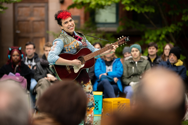 Photos: First Look at Mobile Unit's THE COMEDY OF ERRORS Image