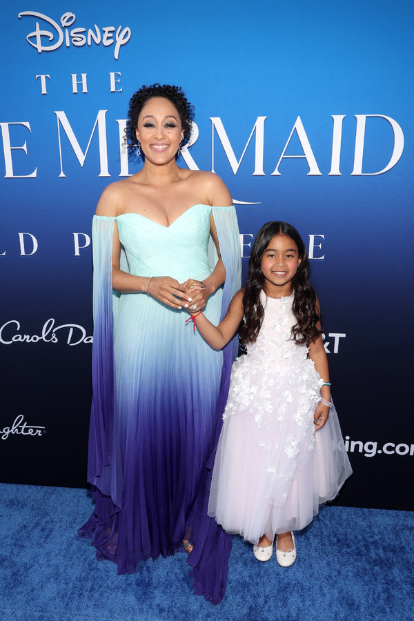 PHOTO FLASH: Premiere de LA SIRENITA en Los Ángeles Image