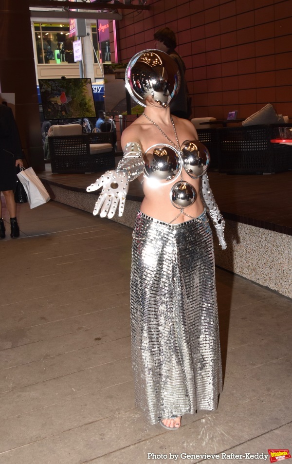 Photos: ChaShaMa Celebrates BroadwayHD at Art Soiree in Times Square Image
