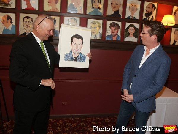 Photos: GOODNIGHT, OSCAR Star Sean Hayes Honored With Sardi's Portrait Image