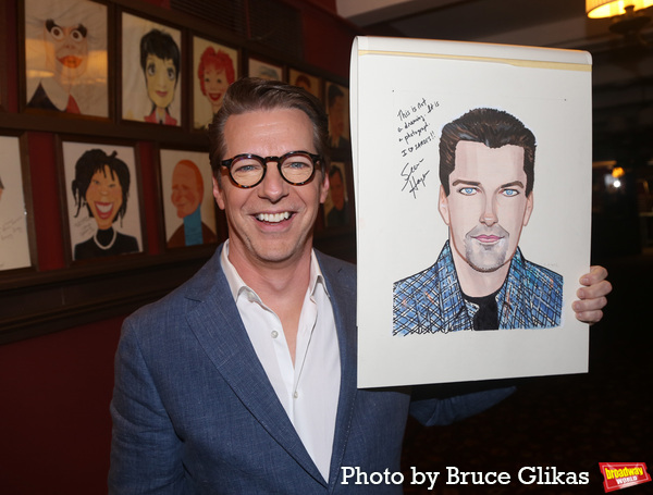 Photos: GOODNIGHT, OSCAR Star Sean Hayes Honored With Sardi's Portrait Image