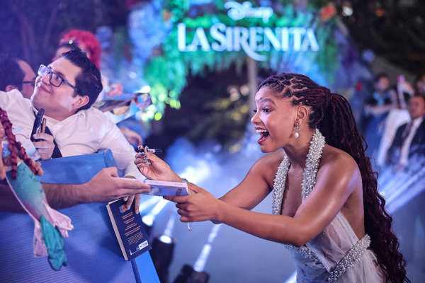 Photos: Halle Bailey & Javier Bardem Attend THE LITTLE MERMAID Mexico City Premiere 