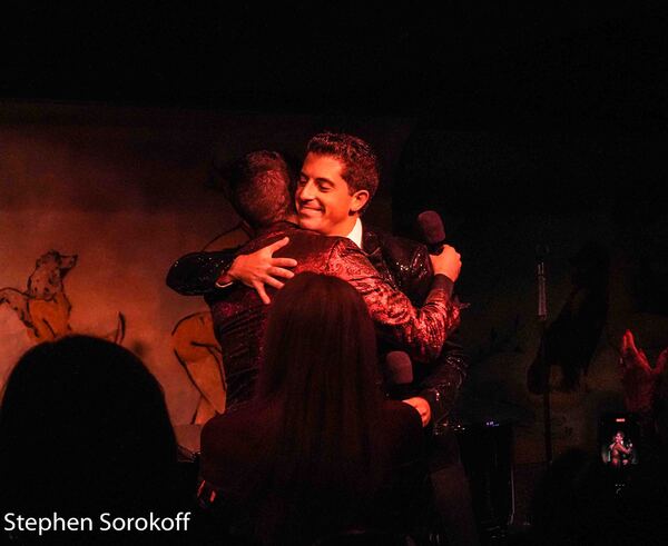 Photos: Anthony Nunziata Makes Cafe Carlyle Debut Image
