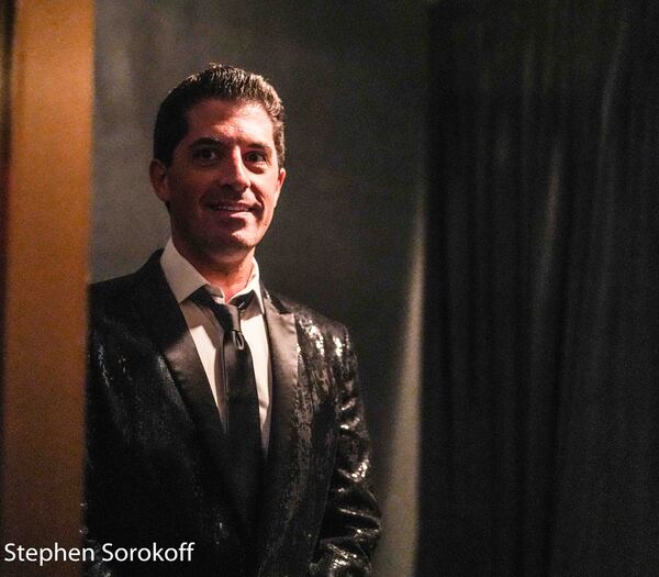Photos: Anthony Nunziata Makes Cafe Carlyle Debut Image