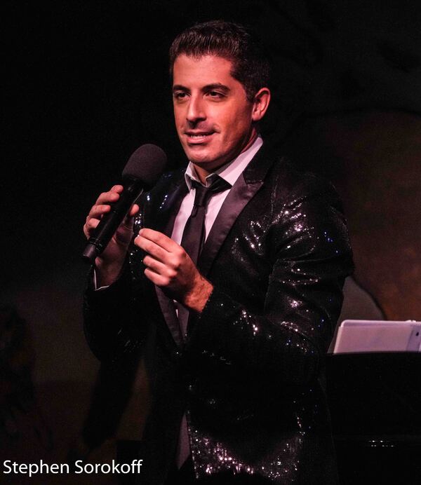 Photos: Anthony Nunziata Makes Cafe Carlyle Debut Image