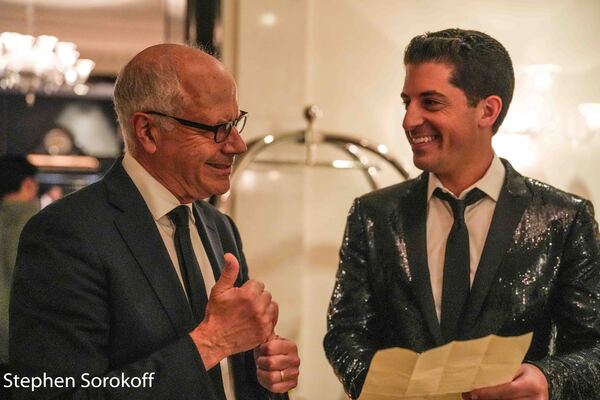 Photos: Anthony Nunziata Makes Cafe Carlyle Debut Image