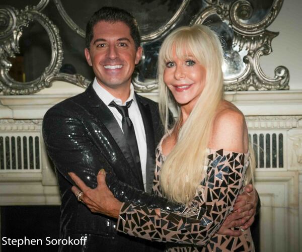 Photos: Anthony Nunziata Makes Cafe Carlyle Debut Image