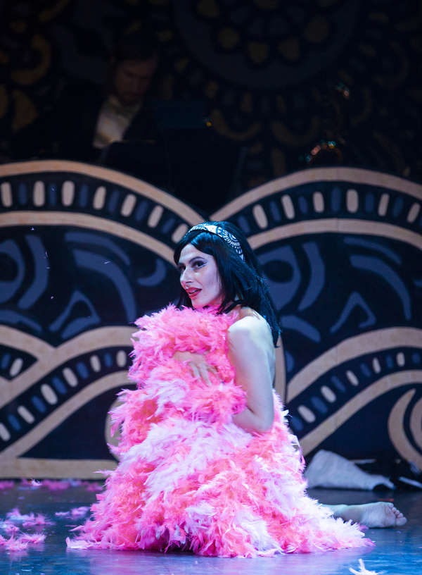 Photos: First Look at THROUGH THE LOOKING GLASS: THE BURLESQUE ALICE IN WONDERLAND Image