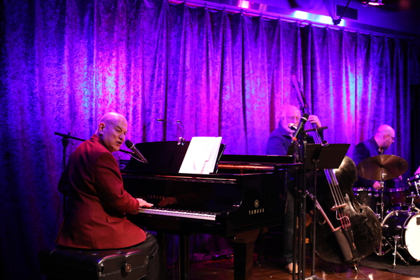 Photos: May 9th LINEUP WITH SUSIE MOSHER Full Of Female Fabulosity Image