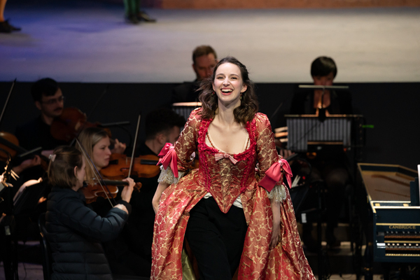 Photos: Figure Return To London's Opera Holland Park With A MIDSUMMER NIGHT'S DREAM Image