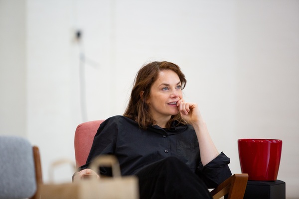 Photos: Inside Rehearsal With Ruth Wilson For THE SECOND WOMAN at the Young Vic Theatre Image
