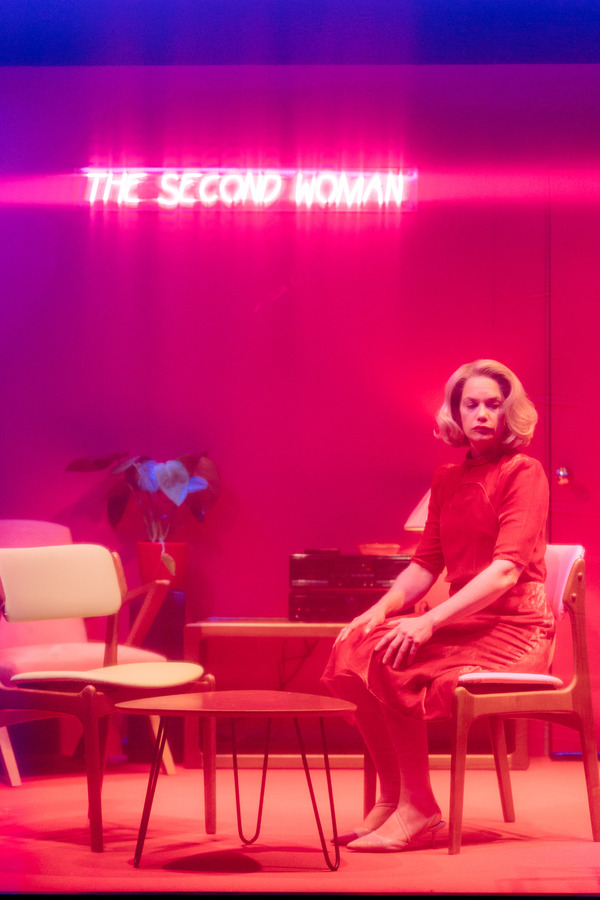 Photos: First Look at Ruth Wilson in THE SECOND WOMAN at the Young Vic Theatre Image