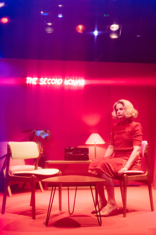 Photos: First Look at Ruth Wilson in THE SECOND WOMAN at the Young Vic Theatre Image