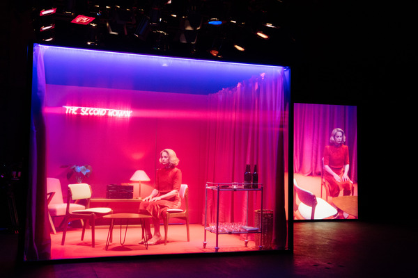 Photos: First Look at Ruth Wilson in THE SECOND WOMAN at the Young Vic Theatre Image