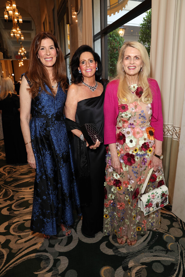 Photos: Go Inside the Los Angeles Ballet 2023 GALA Image