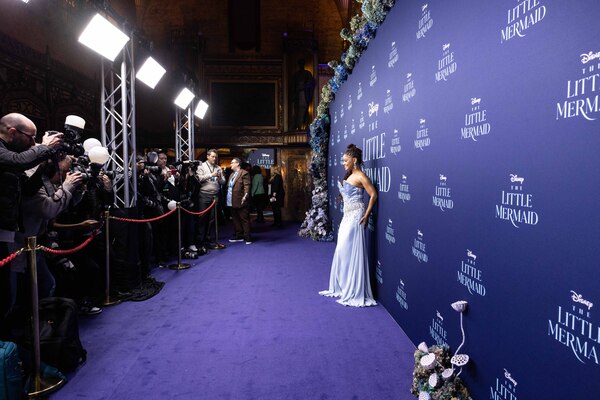 Photos: See Halle Bailey, Melissa McCarthy & More at THE LITTLE MERMAID's Australian Premiere Image