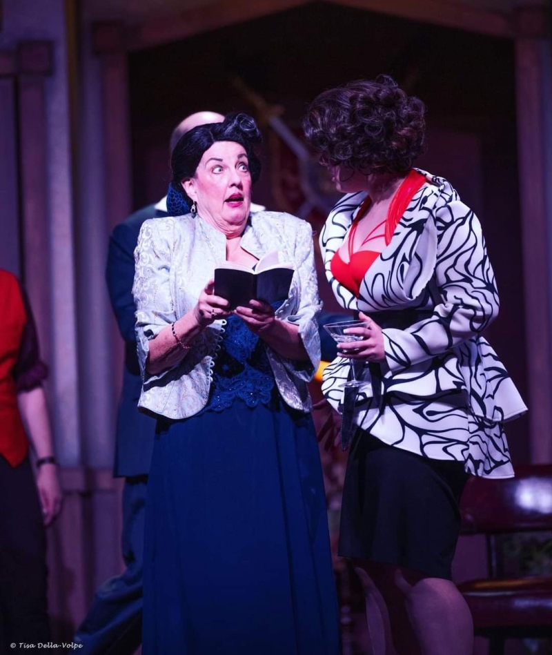 Review: THE MUSICAL COMEDY MURDERS OF 1940 at The Candlelight Theatre Image