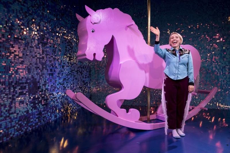 REVIEW: Eloise Snape's First Play, PONY is a Brilliantly Funny Exploration of Facing Impending Motherhood In The 21st Century. 