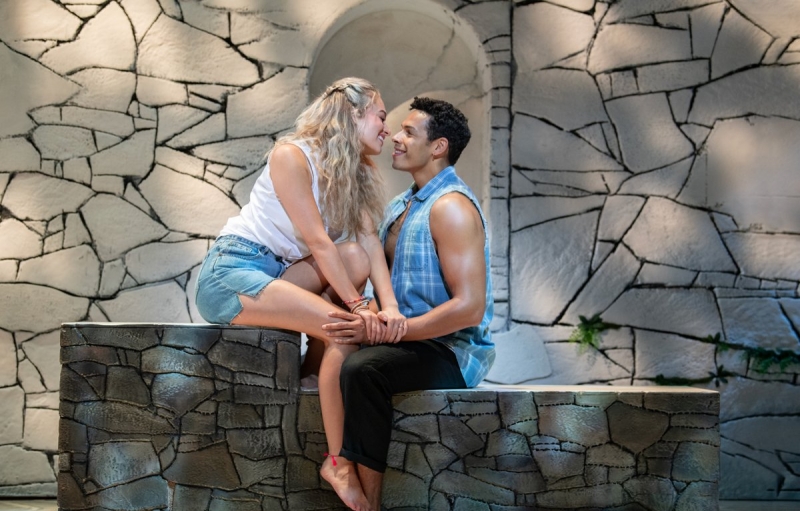 REVIEW: Gary Young's Australian Interpretation Of MAMMA MIA! Receives A Revival With Fresh New Cast 