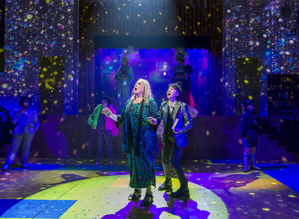 Photos: First Look at Peppermint, Daya Curley, Sarah Stiles & More in A TRANSPARENT MUSICAL at Center Theater Group Image