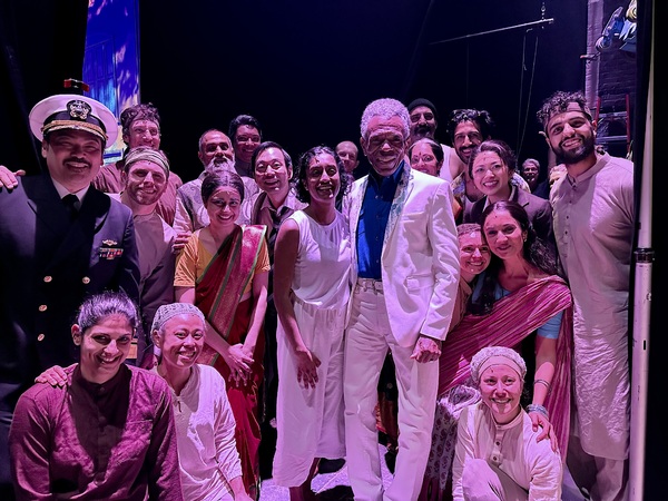 Andre De Shields with the cast of Life of Pi Photo
