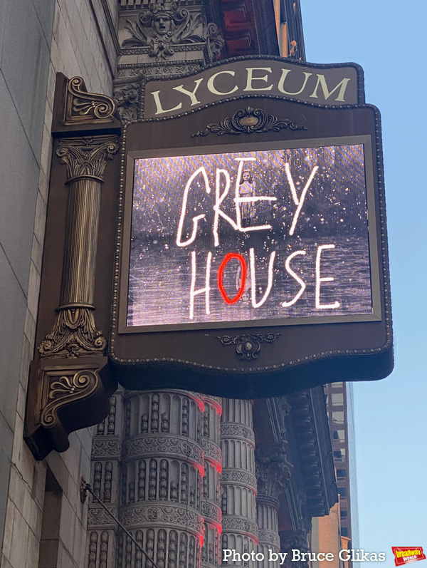 Photos: The Cast of GREY HOUSE  Takes Their Opening Night Bows Image