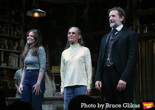 Photos: The Cast of GREY HOUSE  Takes Their Opening Night Bows Image