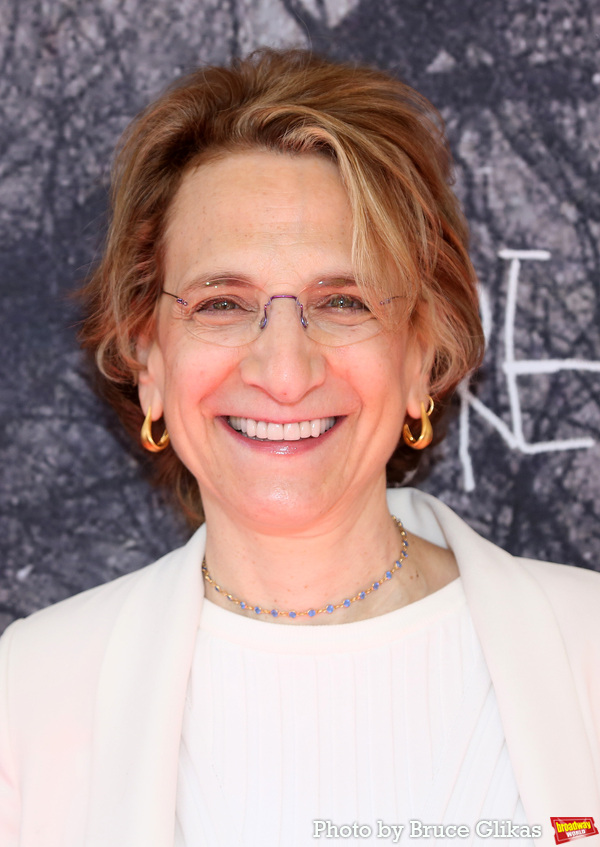 Photos: GREY HOUSE Cast Celebrates Opening Night Image