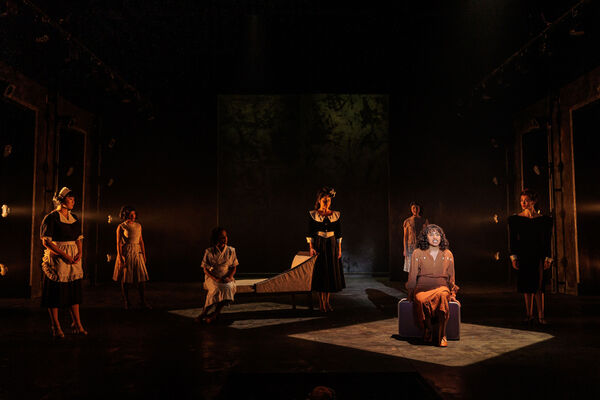 Photos: First Look At EVITA At The REV Theatre Company Image