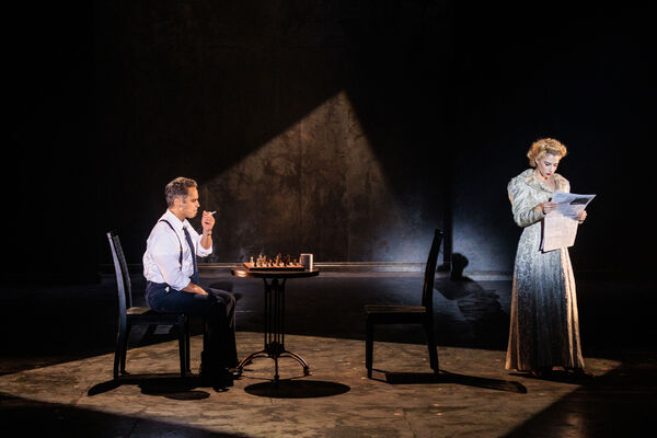 Photos: First Look At EVITA At The REV Theatre Company Image