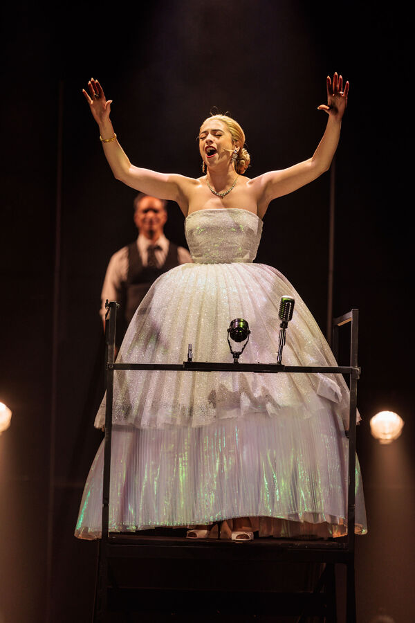 Photos: First Look At EVITA At The REV Theatre Company Image