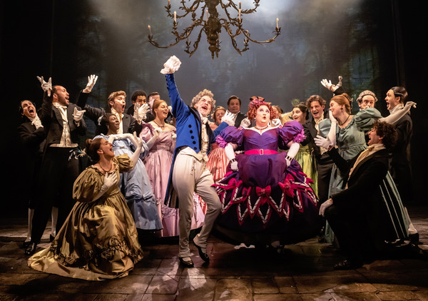 Photos: See the New Images of LES MISERABLES in the West End Image