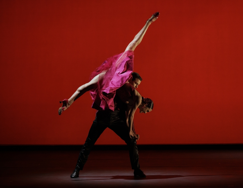 Review: BALLET HISPÁNICO at New York City Center Image