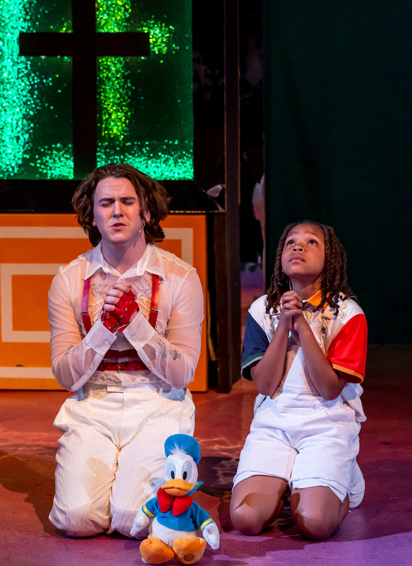Photos: First Look At Music Theater Works' PIPPIN, Now Playing Through June 25 Image